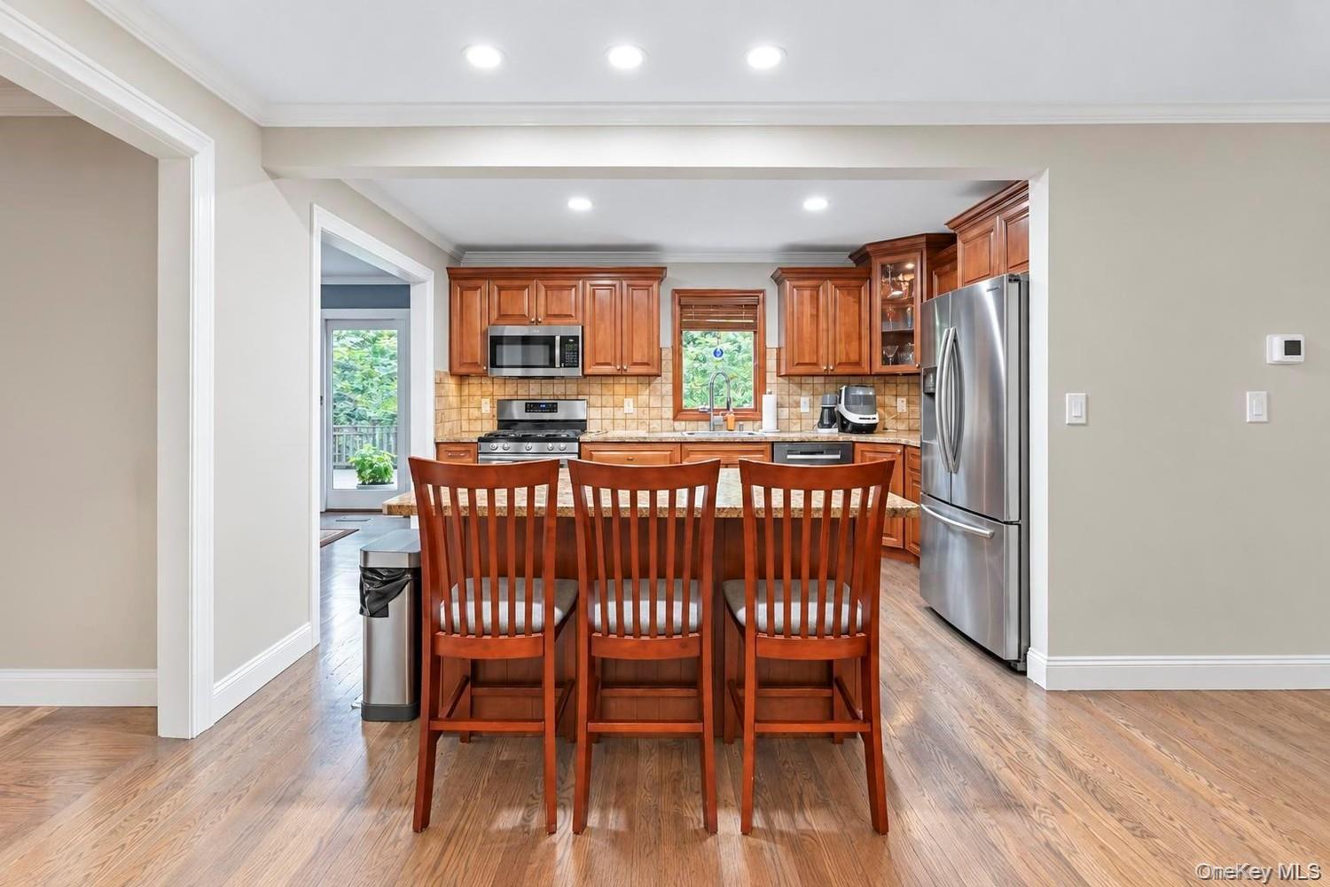 15 Hillcrest Avenue — photo 11