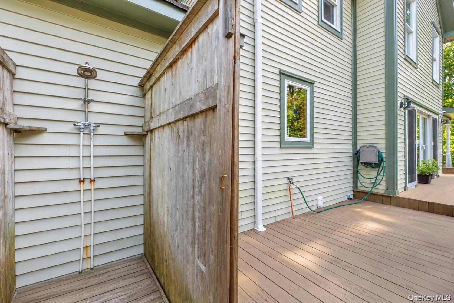 15 Hillcrest Avenue — photo 44
