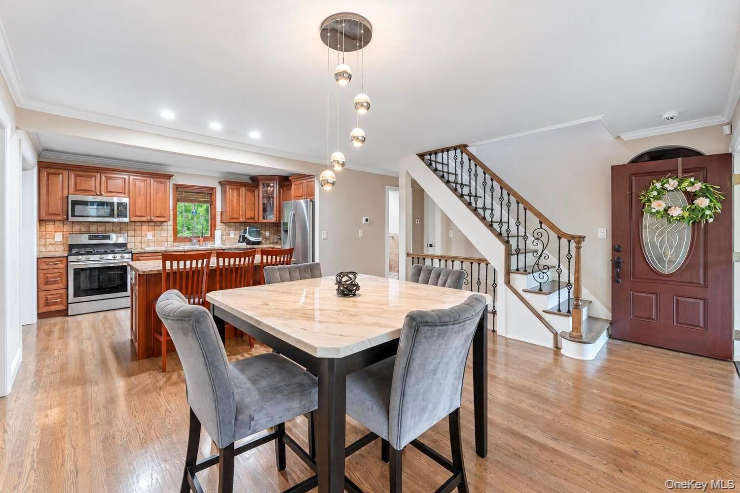 15 Hillcrest Avenue — photo 9