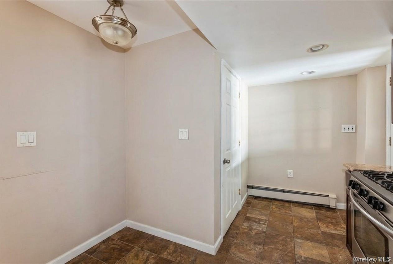 3955 South Street — photo 7