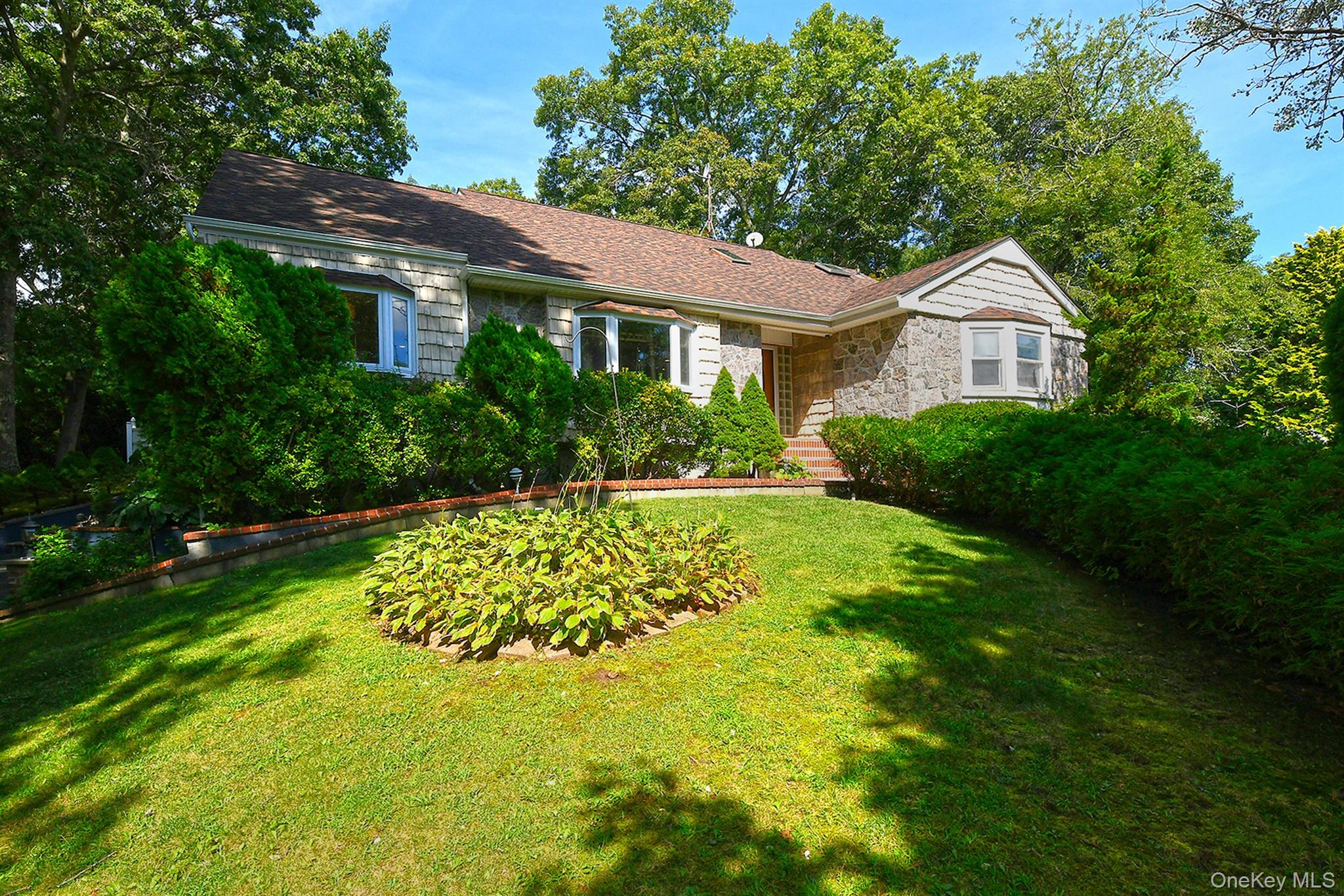 4 Village Hill Drive