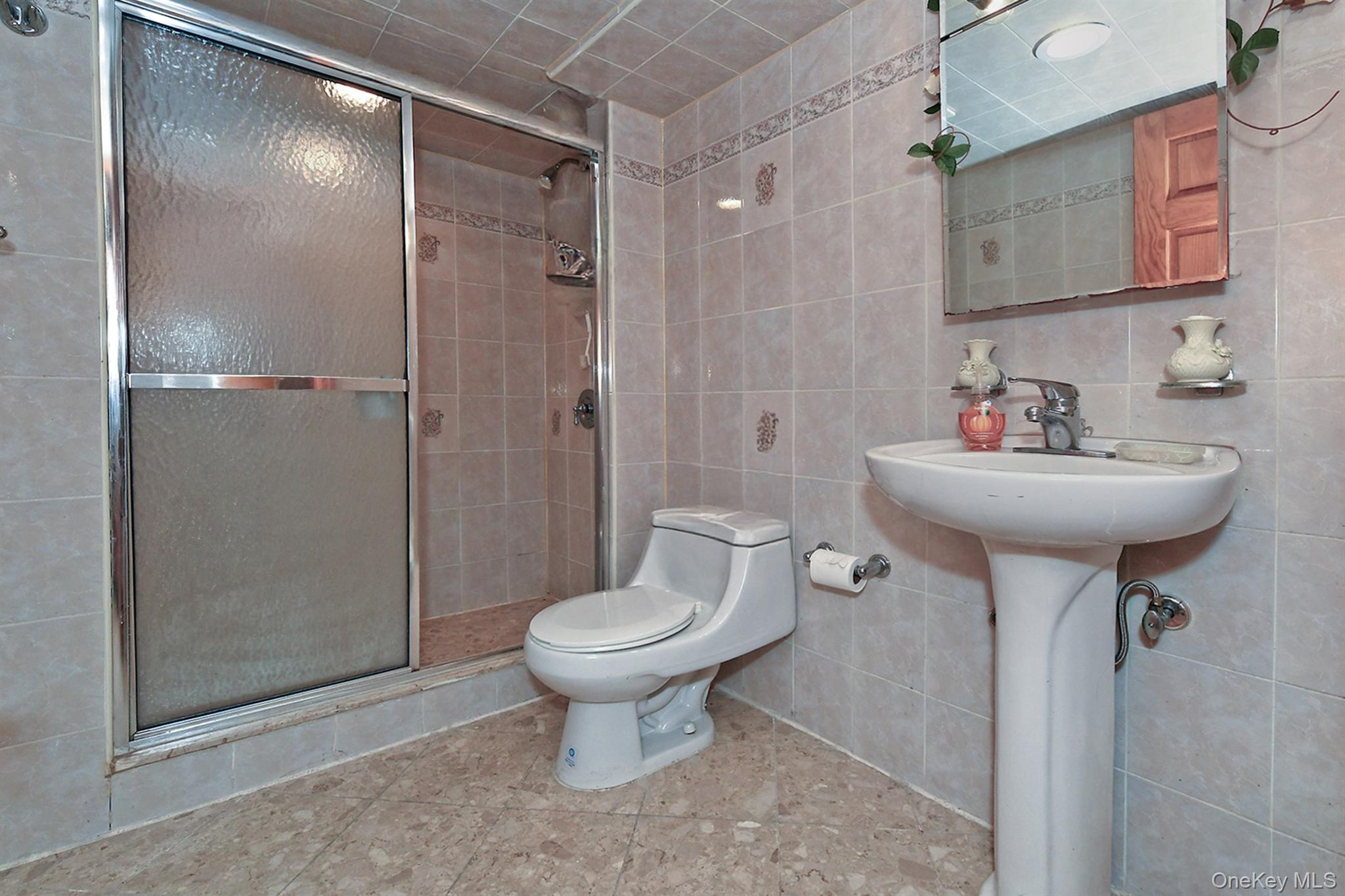 4 Village Hill Drive — photo 27