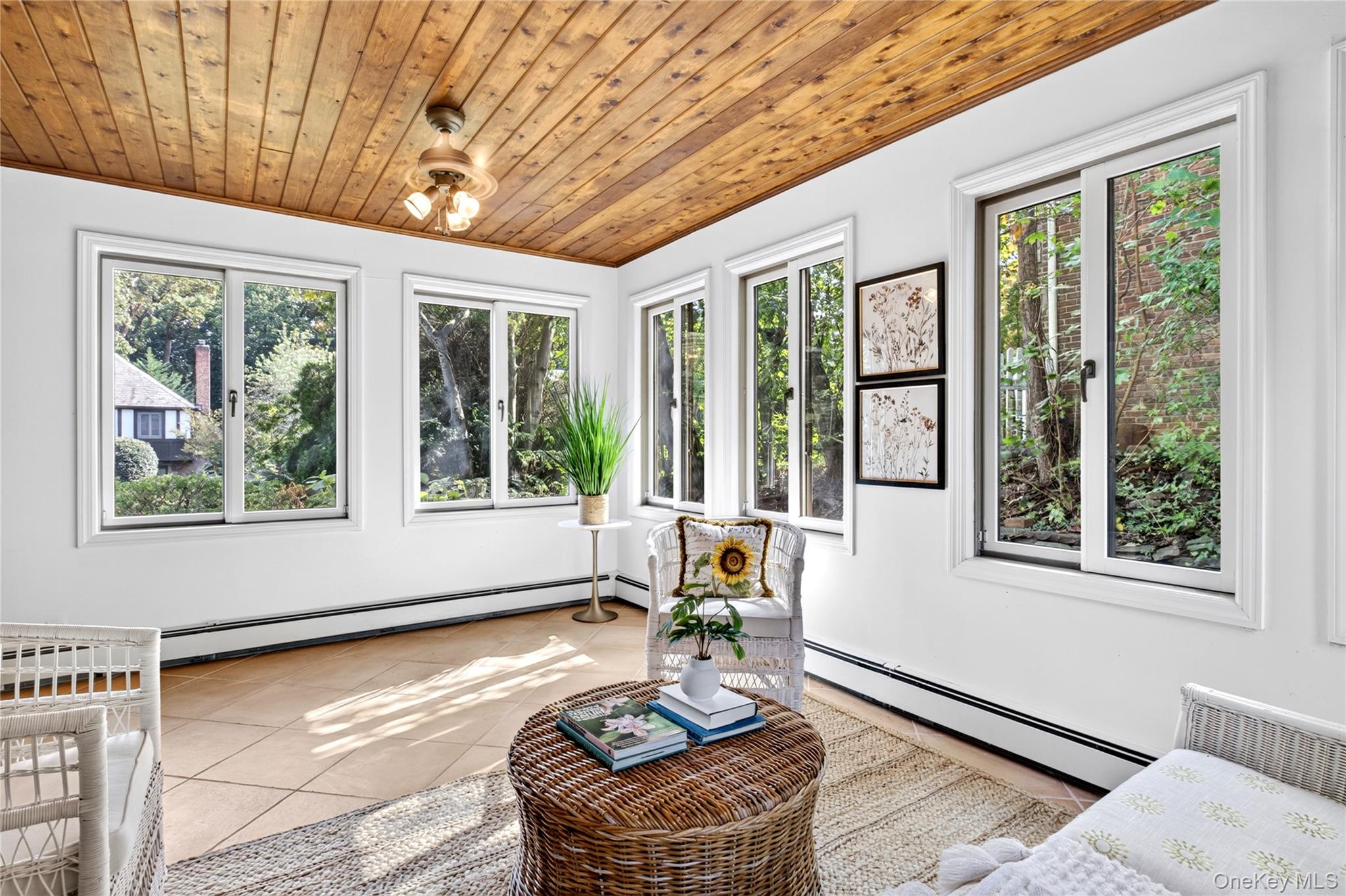 4 Parkwood Drive — photo 10