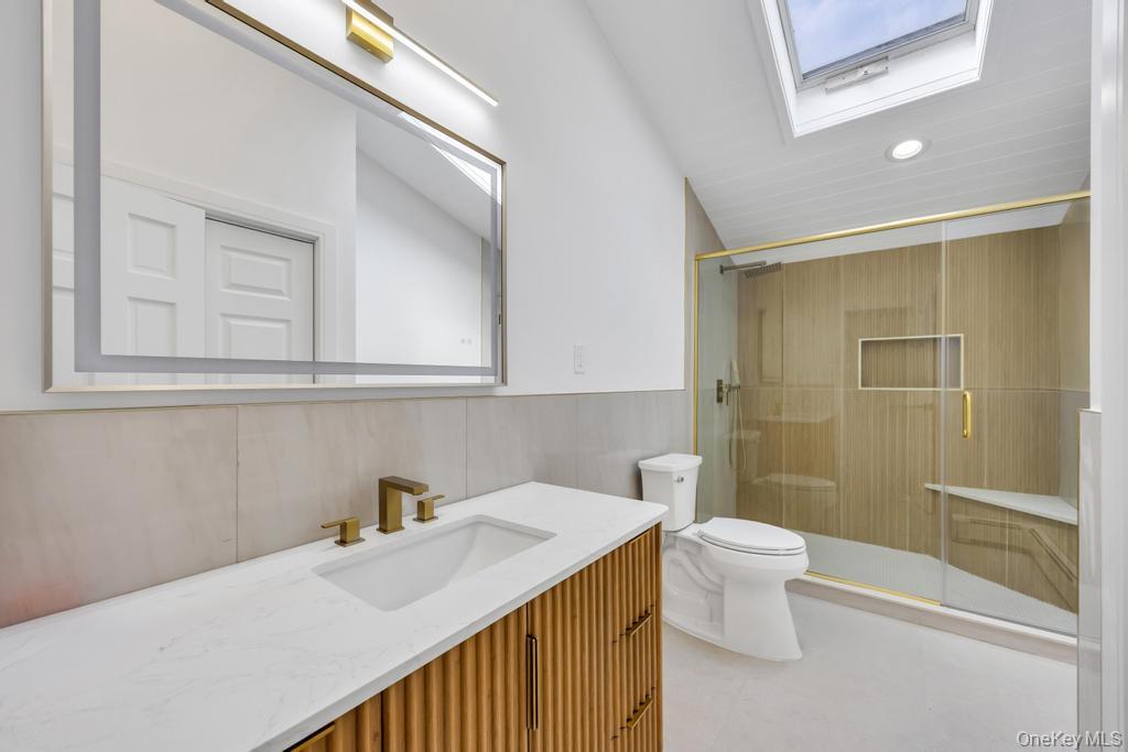 2331 Neptune Avenue — photo 14