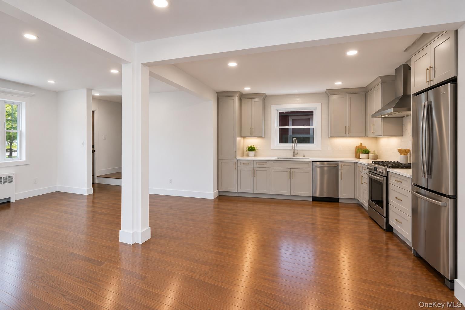 2331 Neptune Avenue — photo 19