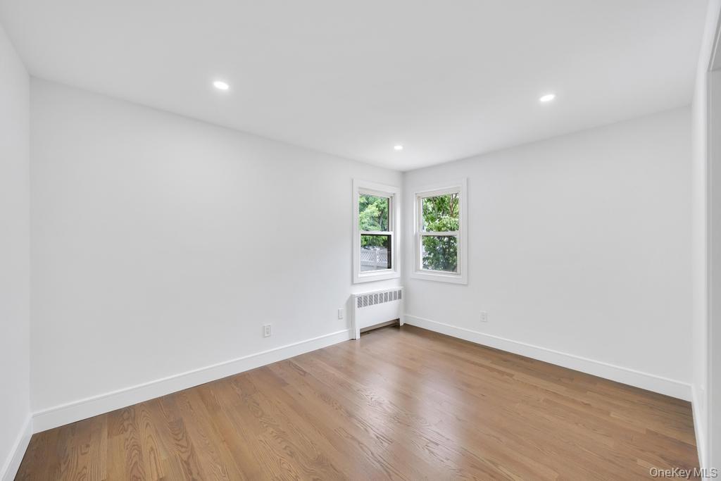 2331 Neptune Avenue — photo 27