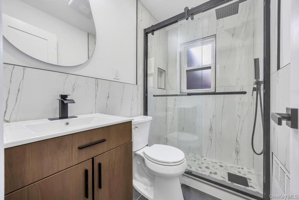 2331 Neptune Avenue — photo 32