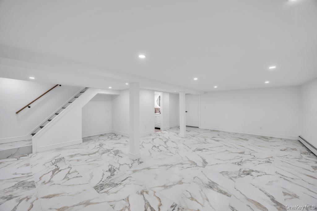 2331 Neptune Avenue — photo 35