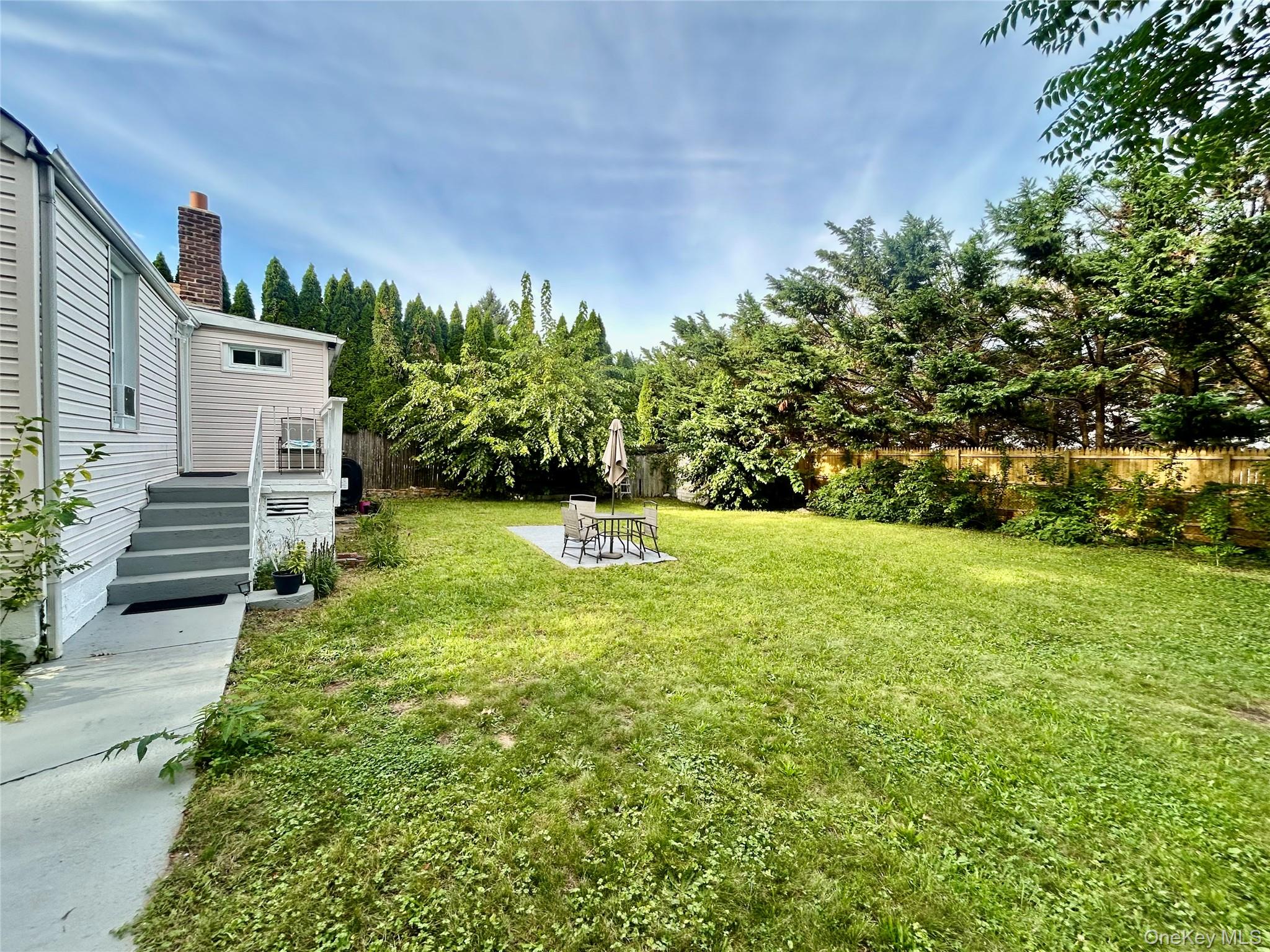 302 McCall Avenue — photo 8