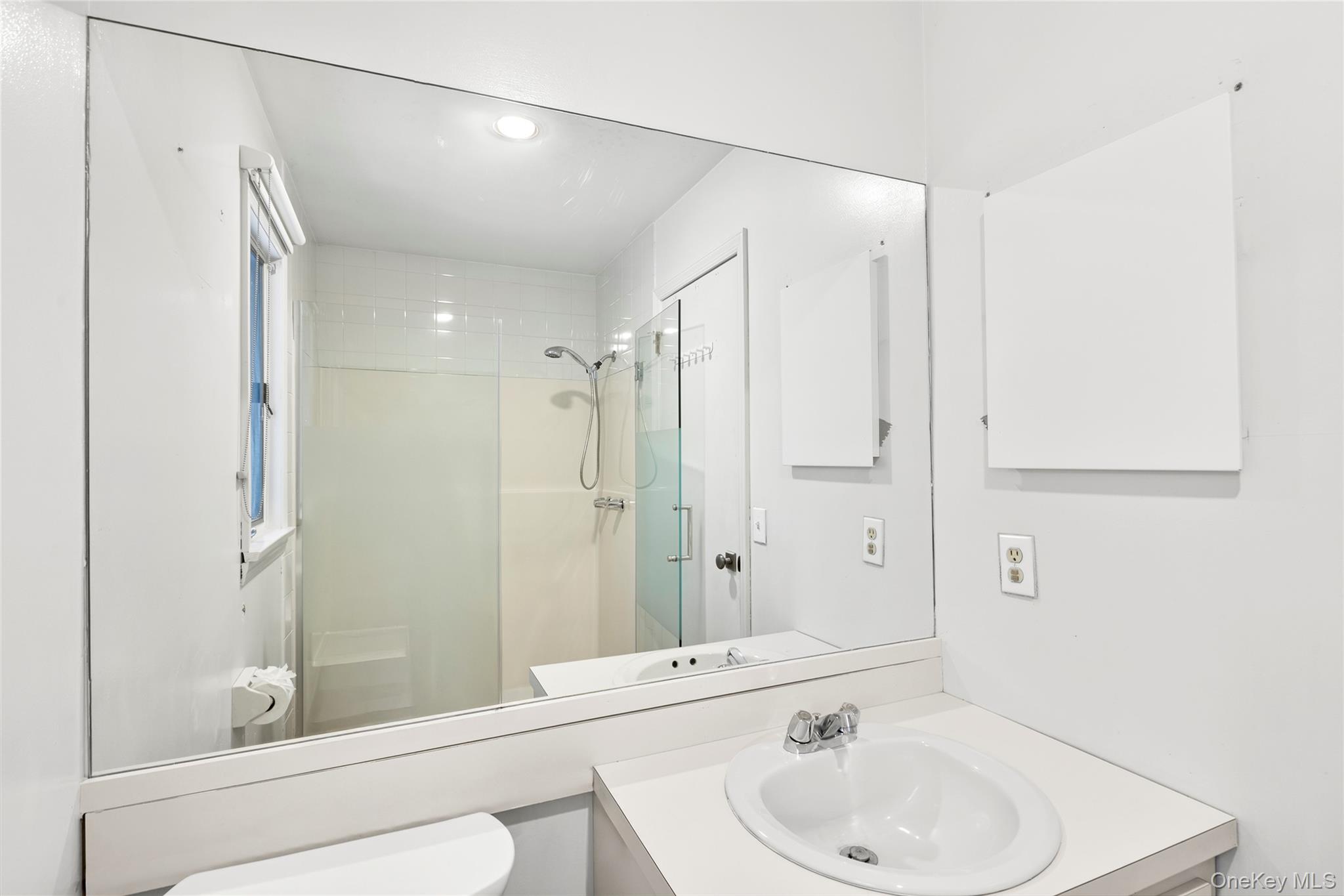 422 Montauk Highway — photo 21