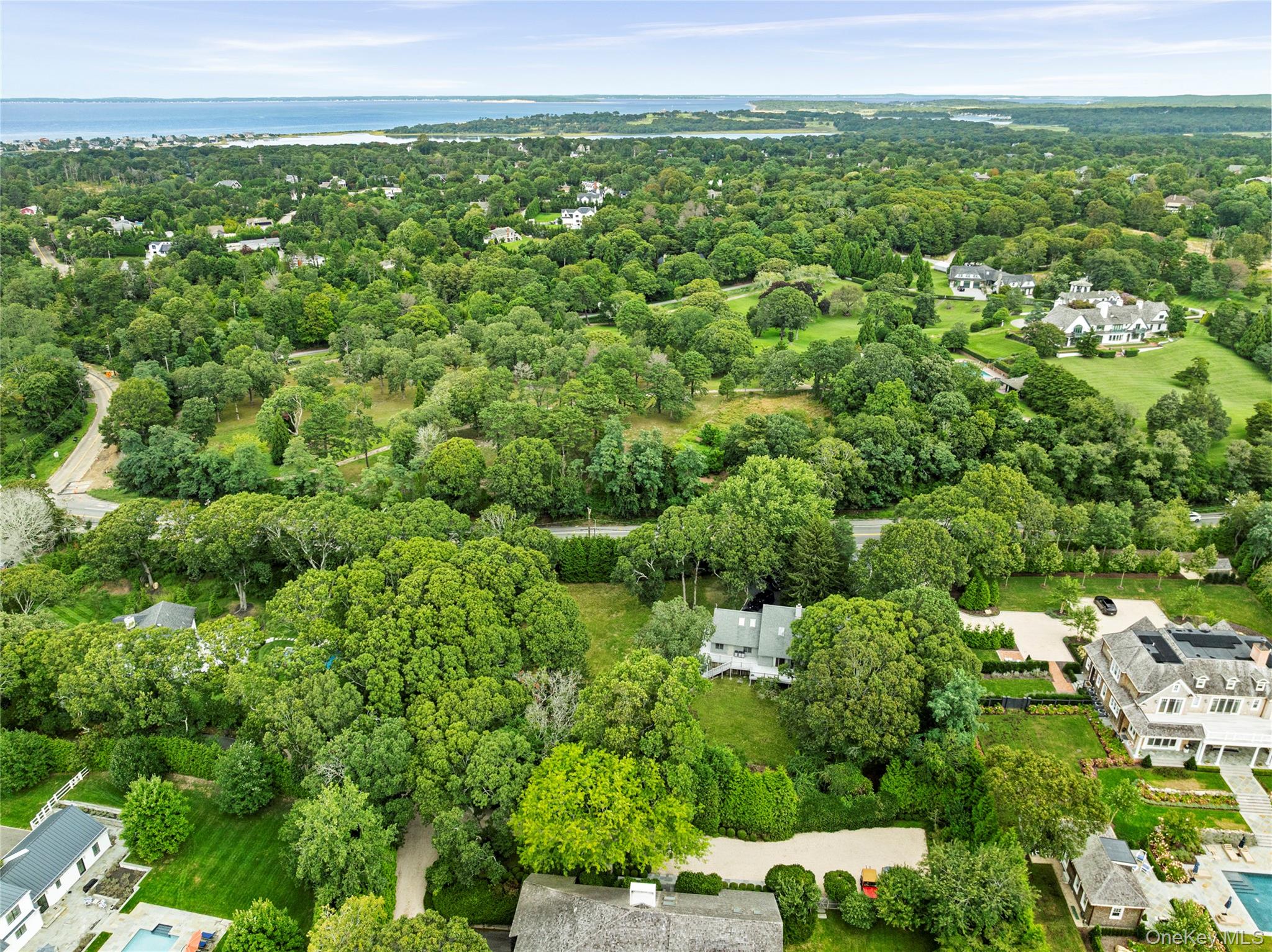 422 Montauk Highway — photo 25