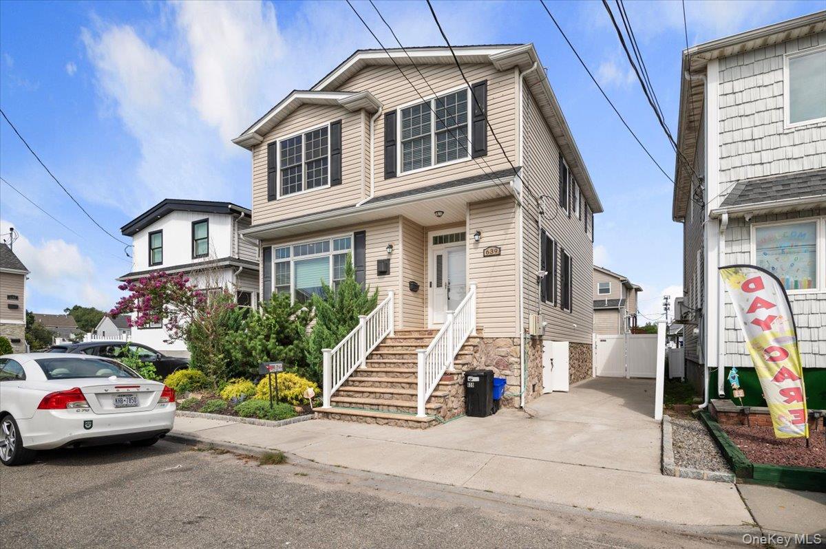639 Lincoln Street, Baldwin