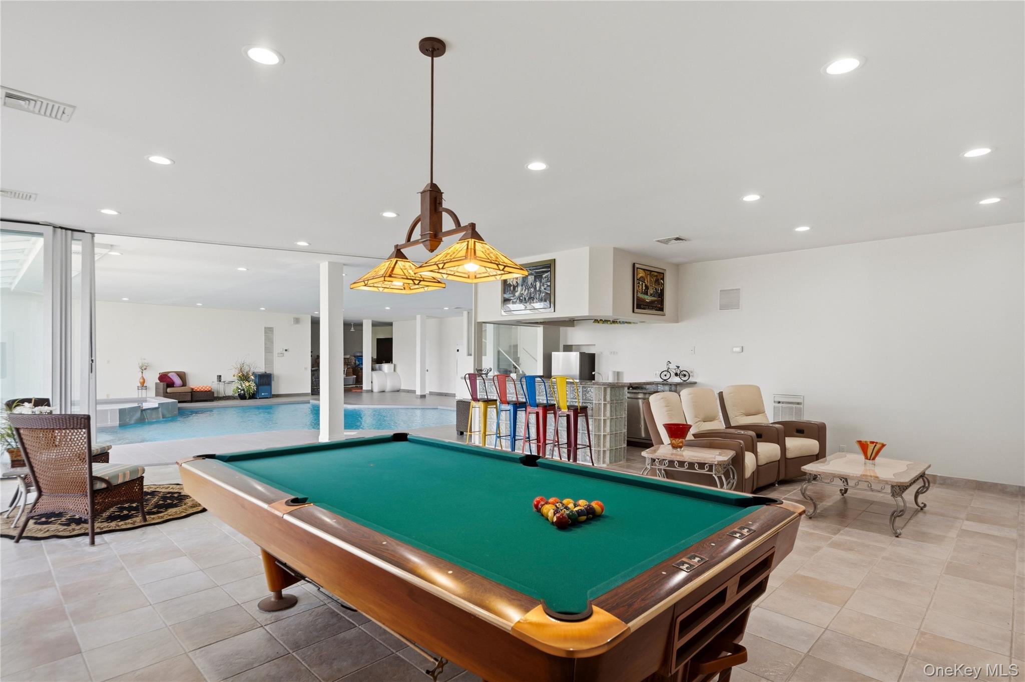 26 Tennis Court Road — photo 34