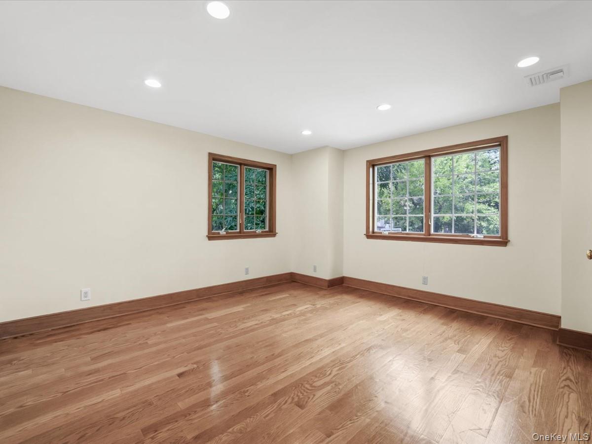 2 Amherst Road — photo 30
