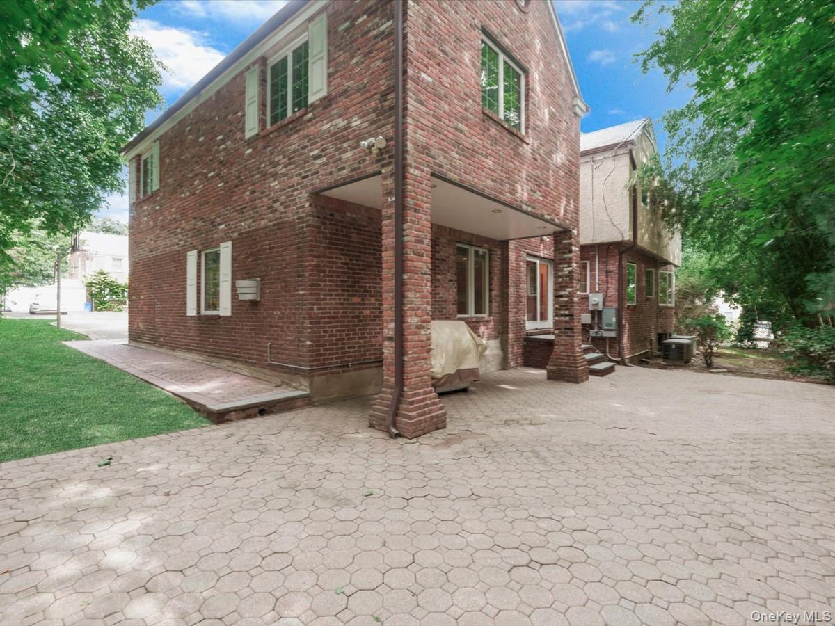 2 Amherst Road — photo 41