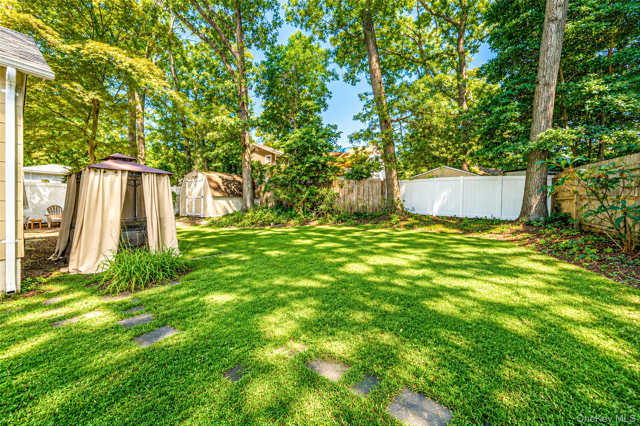 7 Beacon Drive — photo 18