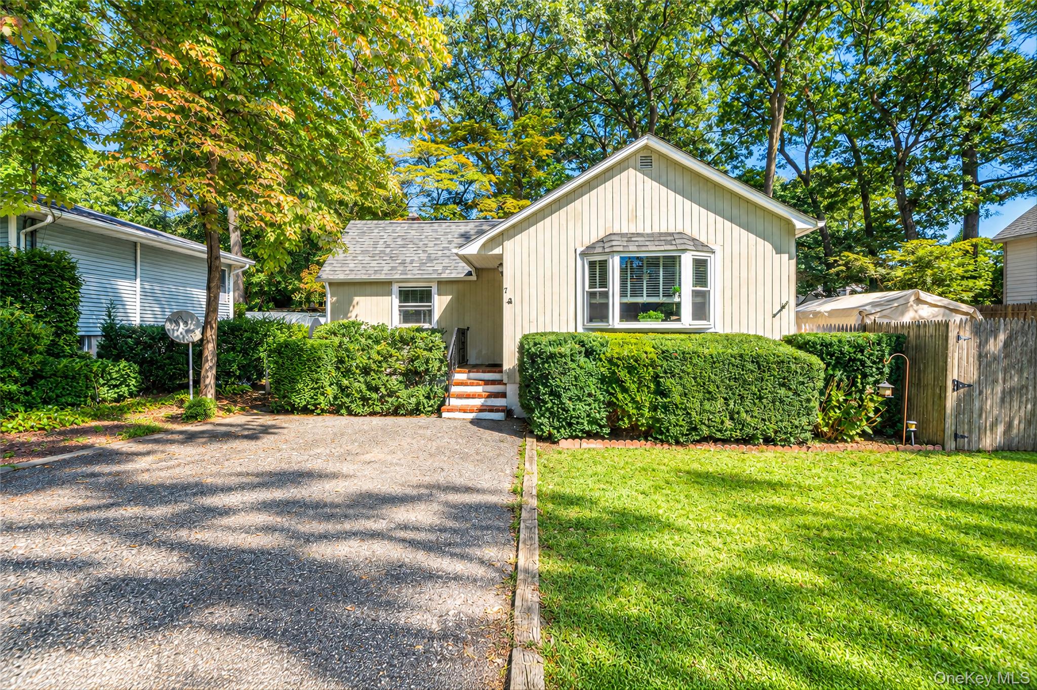 7 Beacon Drive, Sound Beach