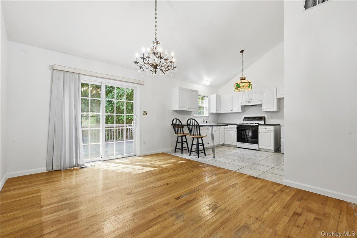 701 Park Avenue — photo 14