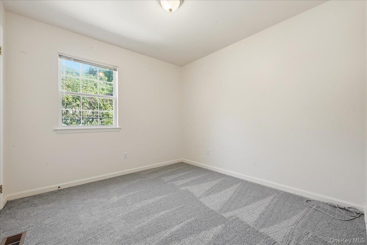 701 Park Avenue — photo 24