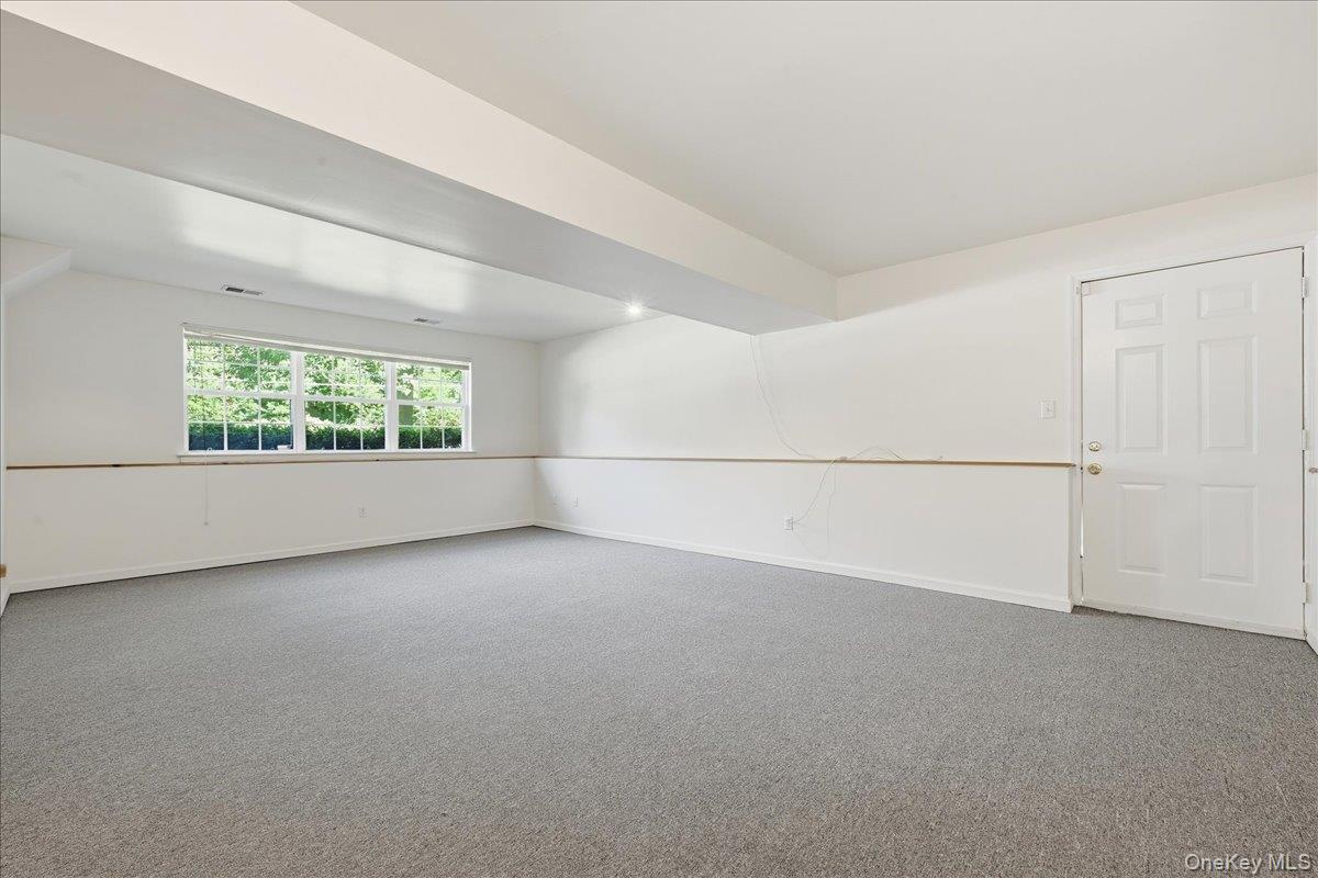 701 Park Avenue — photo 31
