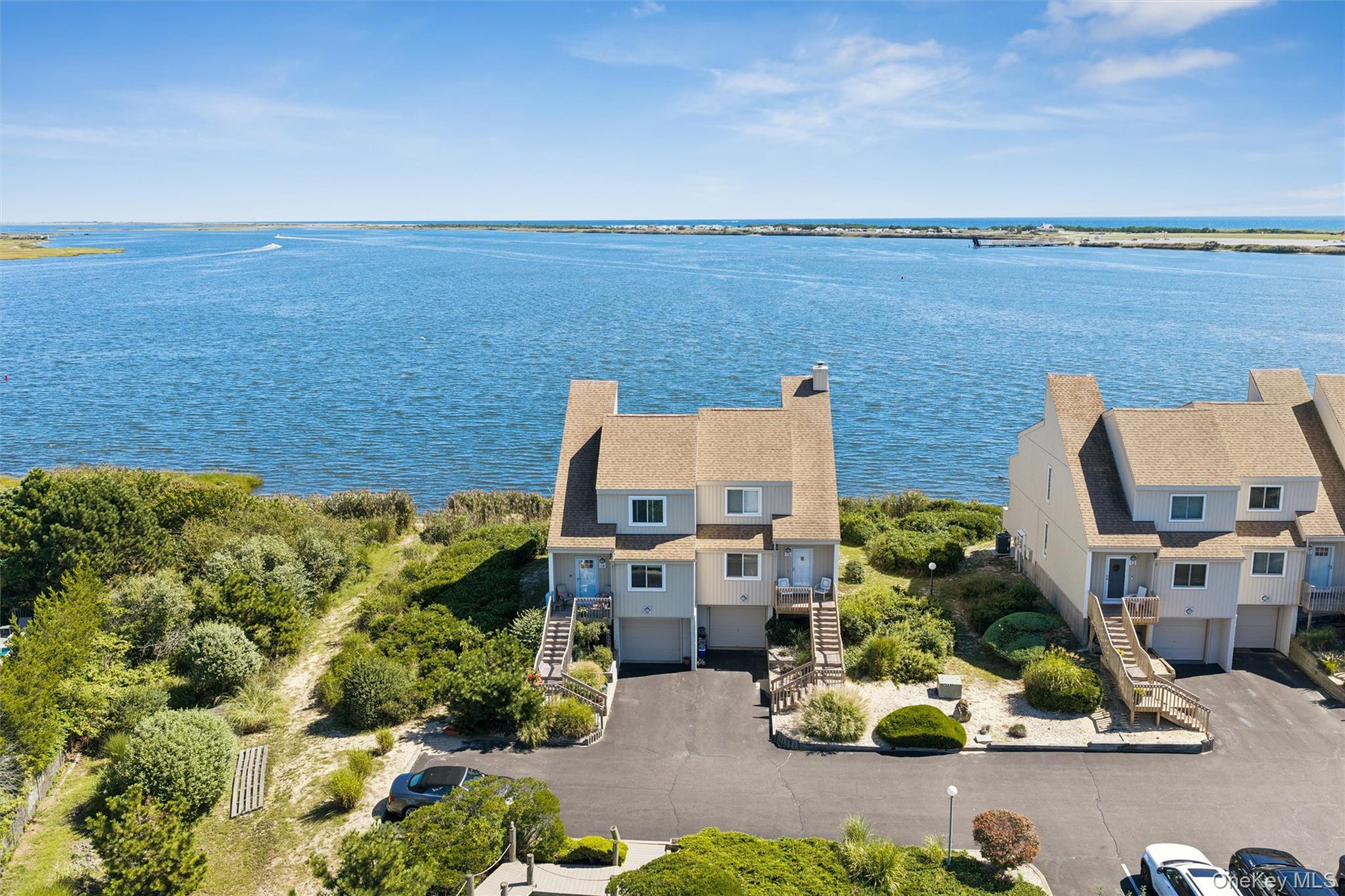 14 Waters Edge, Shirley