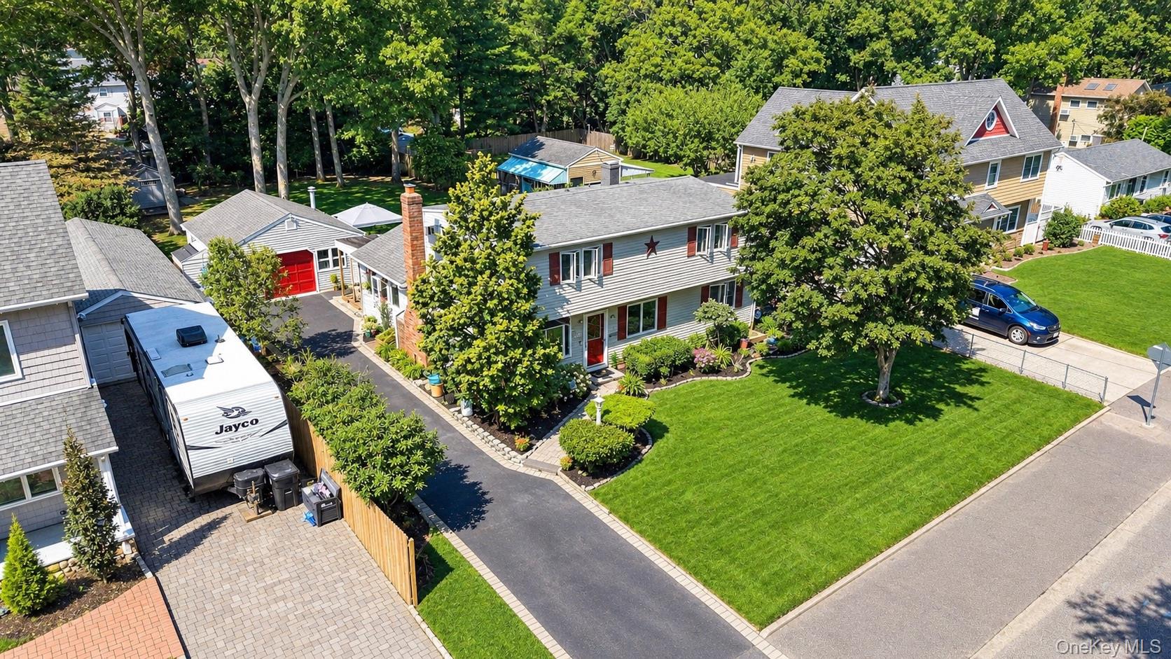724 Sandra Avenue — photo 41