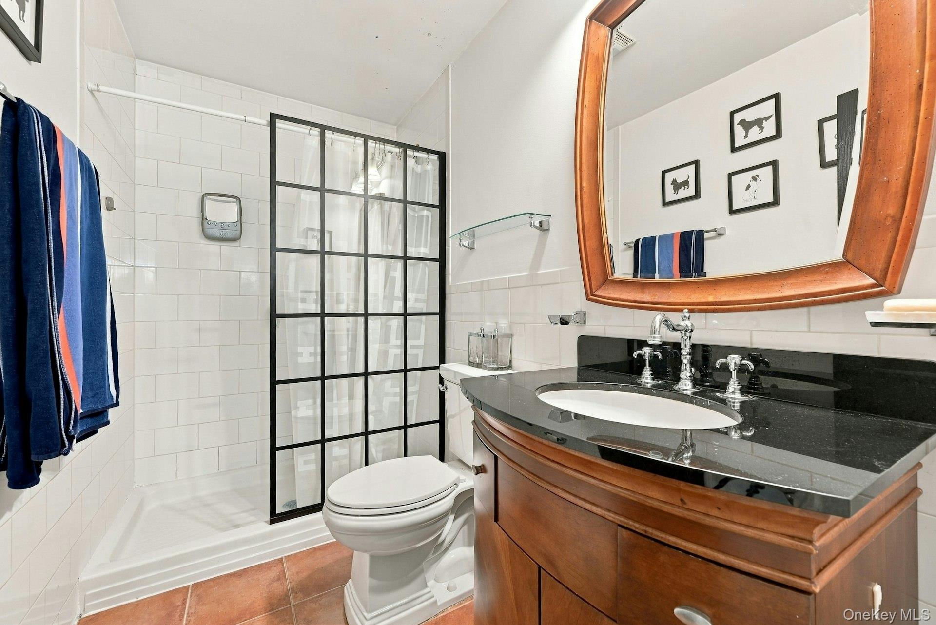 354 Middle Road — photo 36