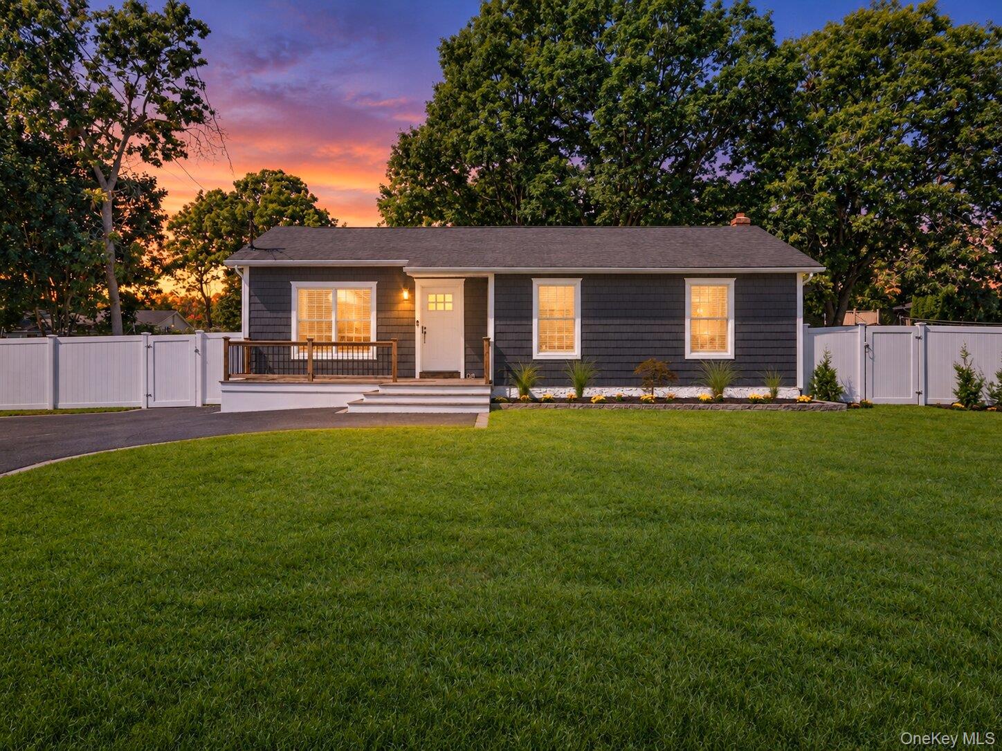 108 Floyd Road, Shirley