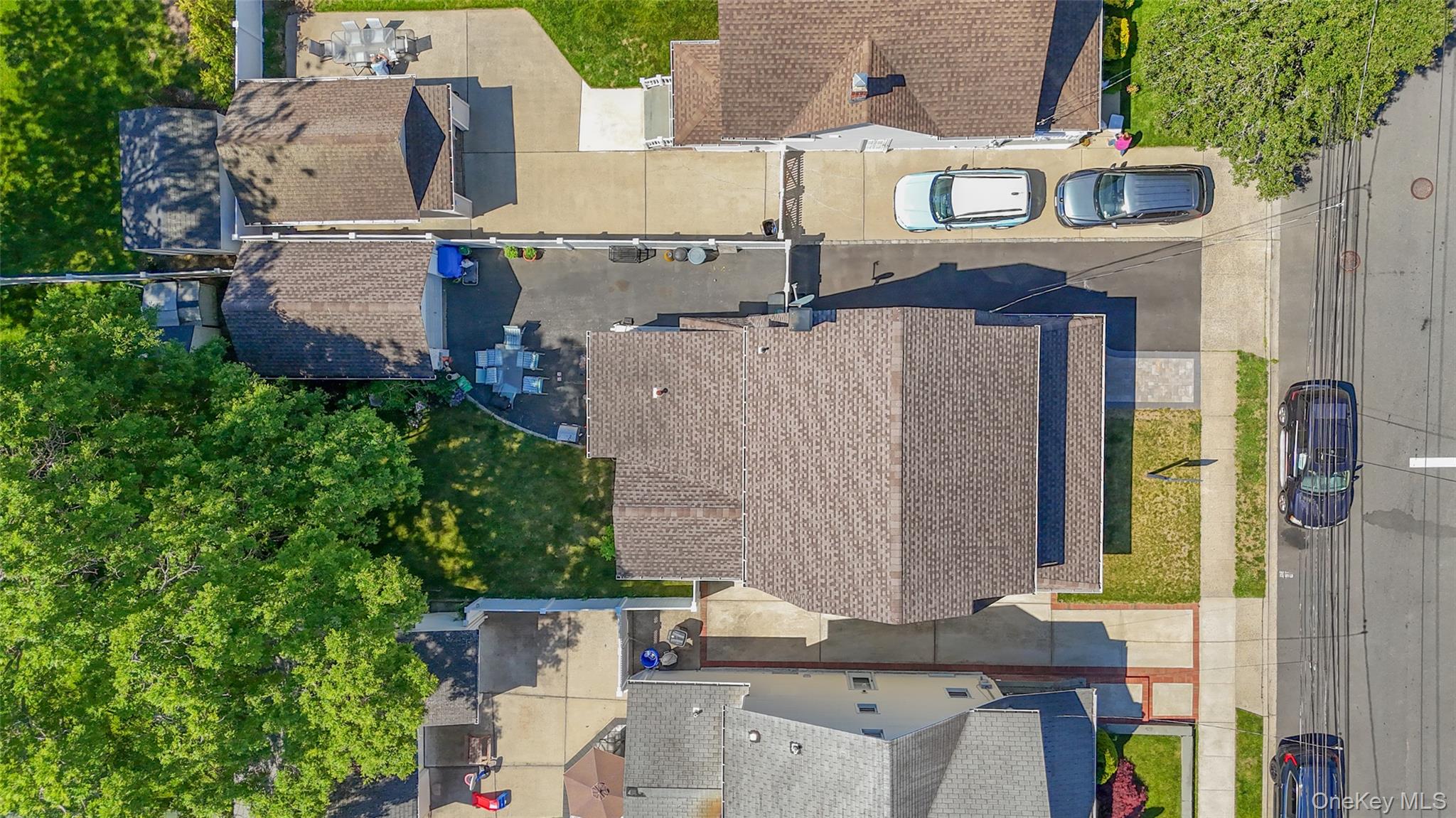 2913 Davis Street — photo 31