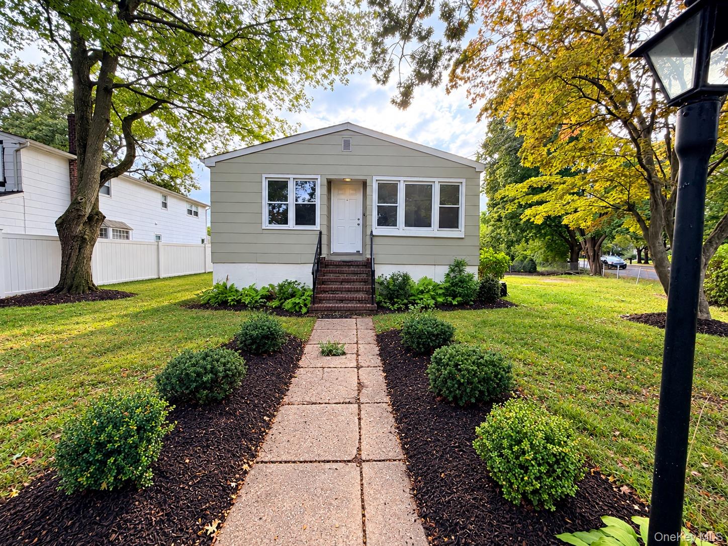 99 Central Avenue