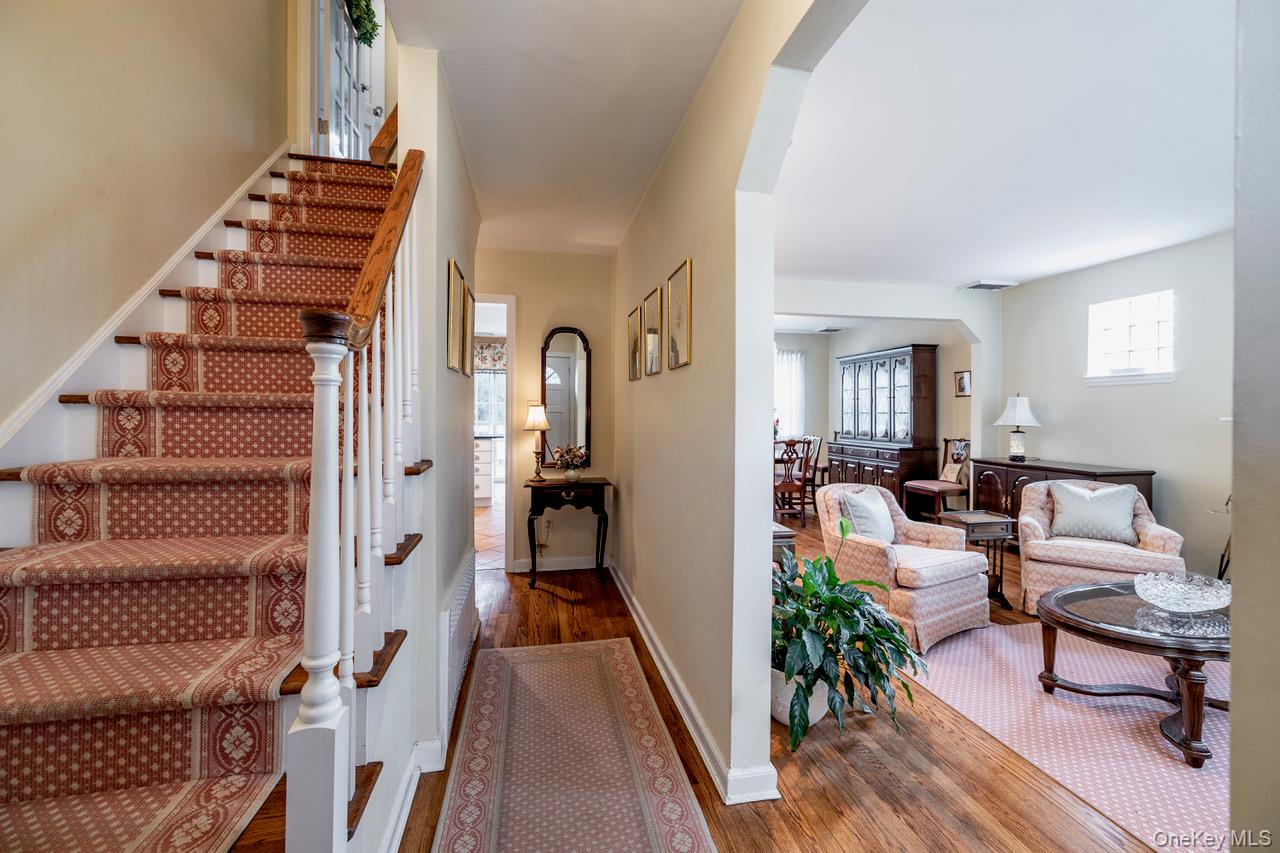455 Morris Avenue — photo 2