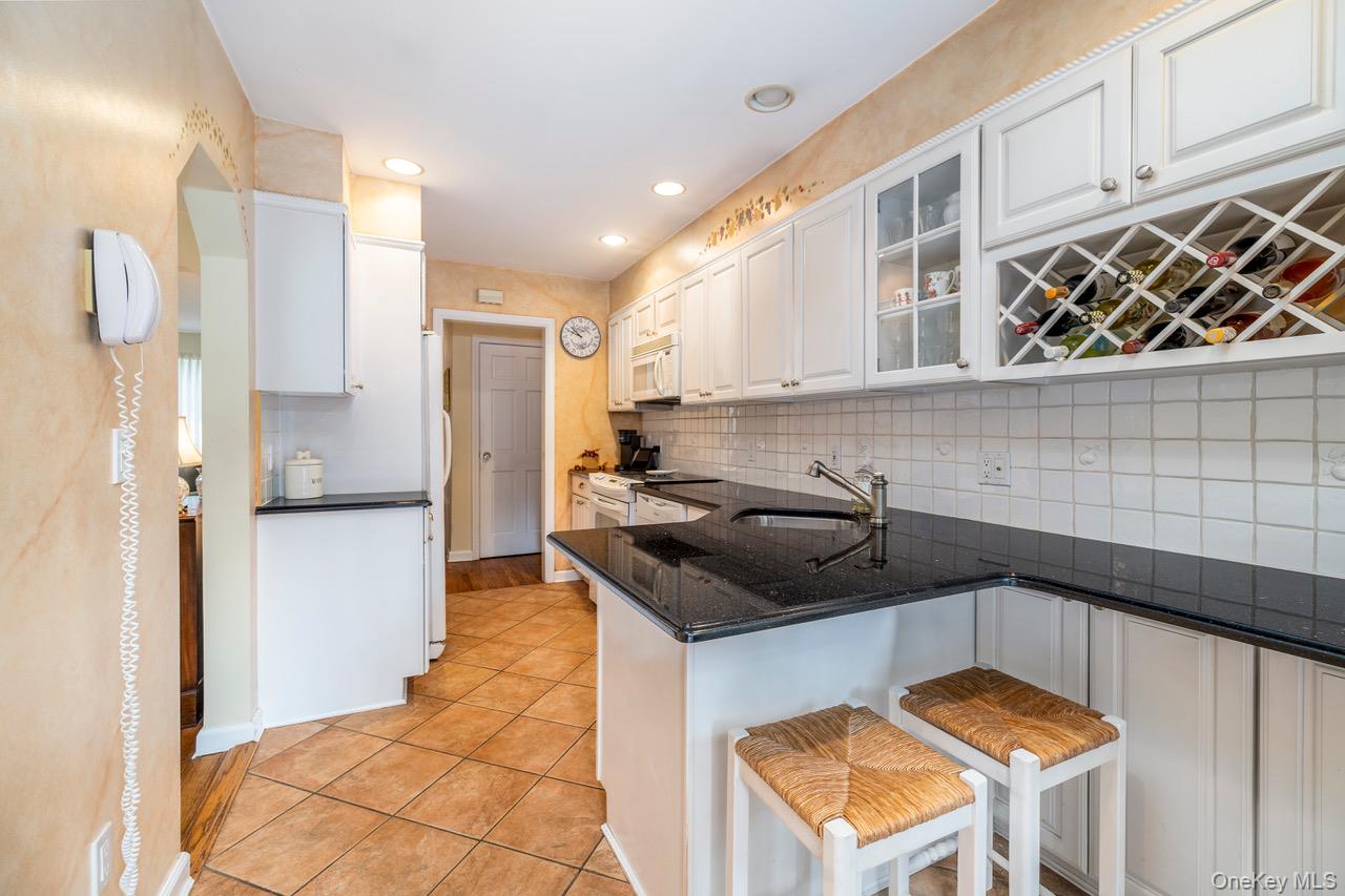 455 Morris Avenue — photo 6