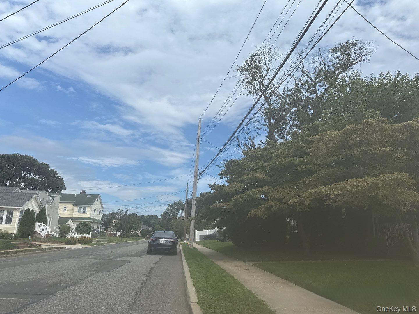 76 Driving Park Avenue — photo 4