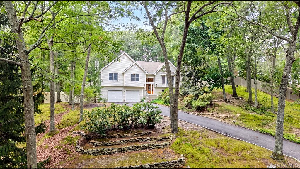 247 Dogwood Drive — photo 2