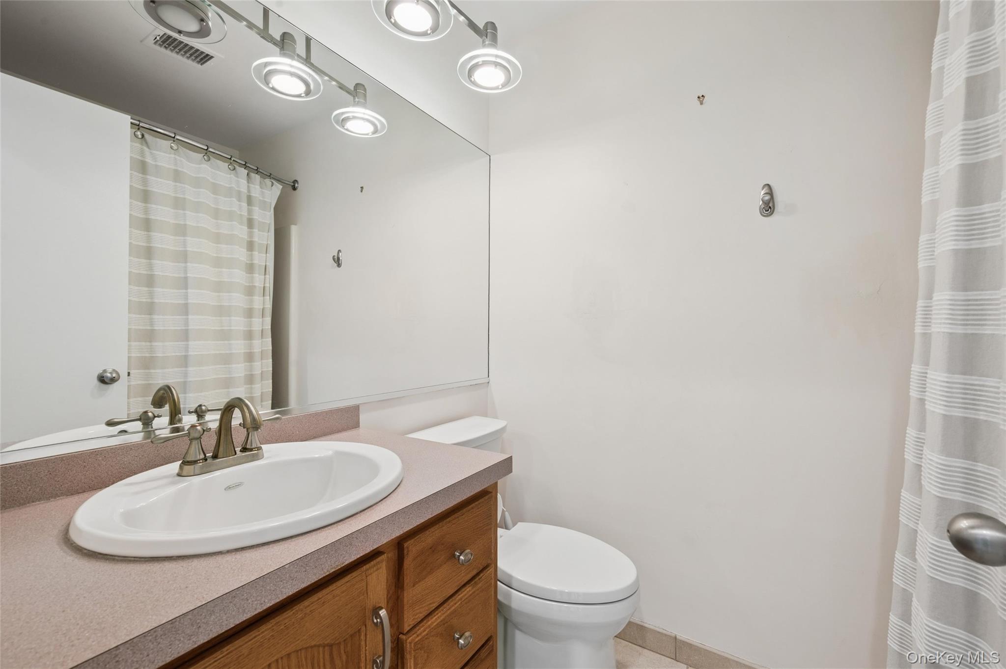 90 Hampton Vista Drive — photo 22