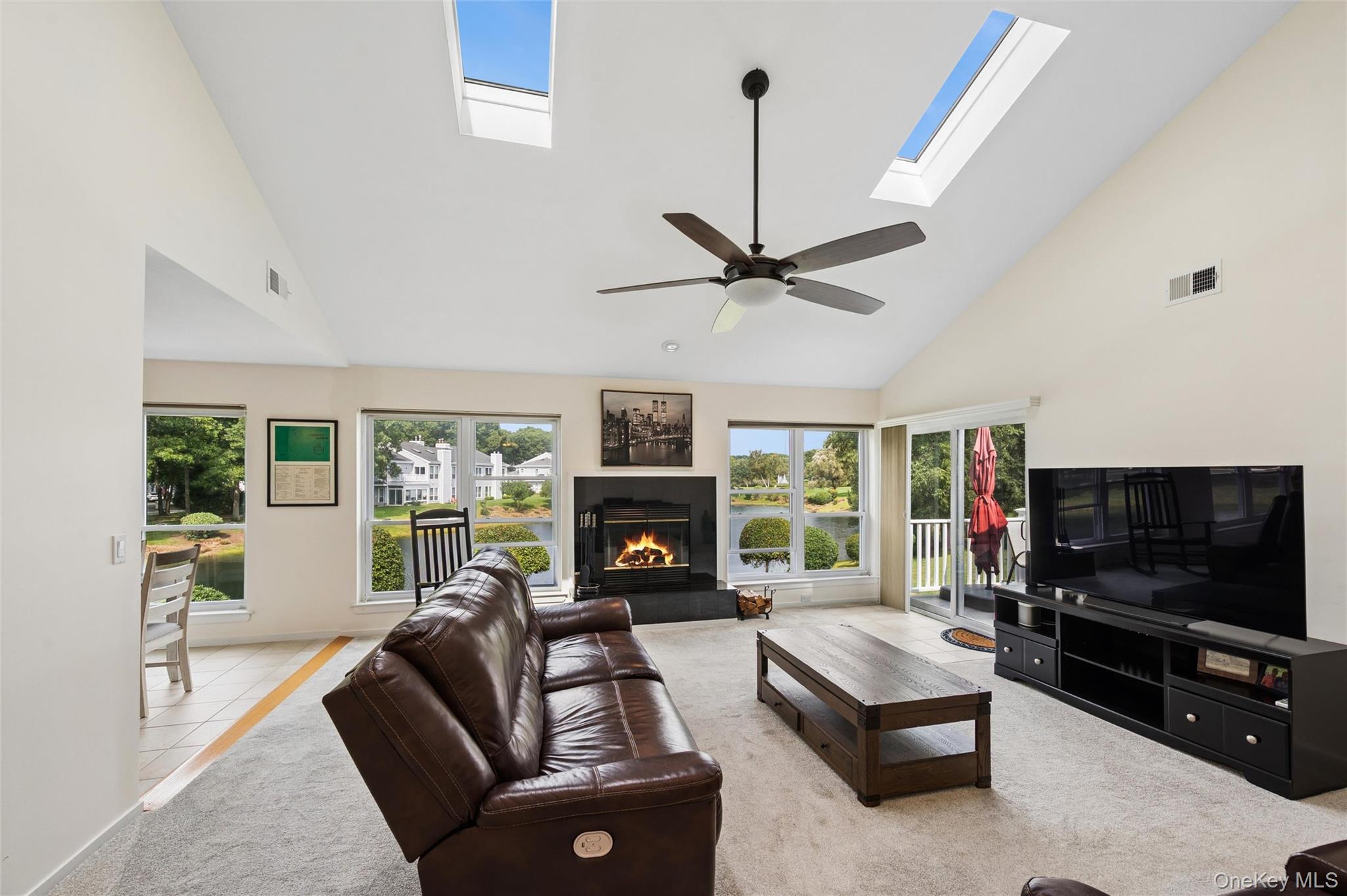 90 Hampton Vista Drive — photo 6
