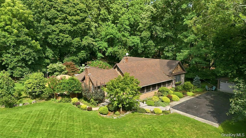 2064 Country Road — photo 4