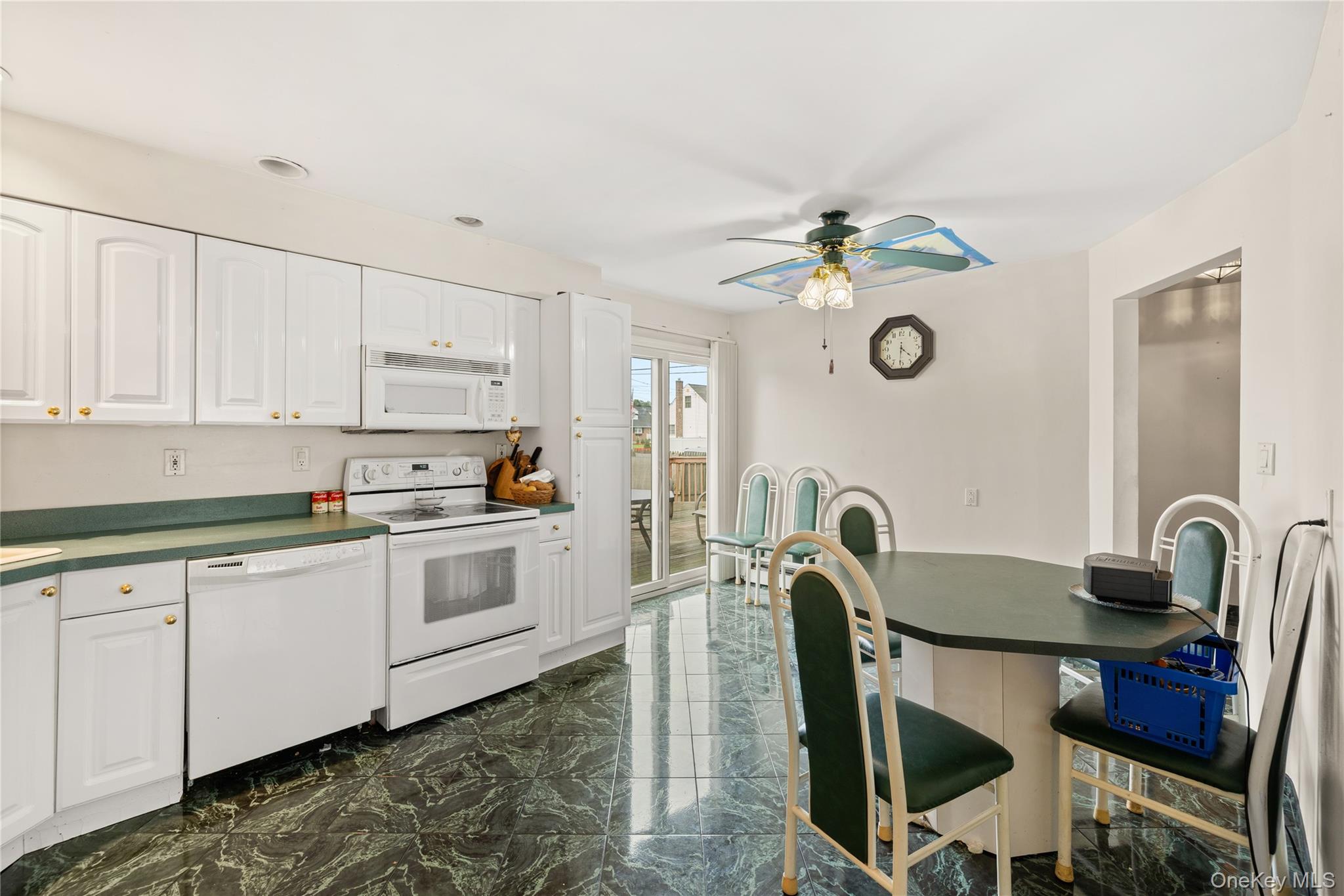 947 Park Avenue — photo 5