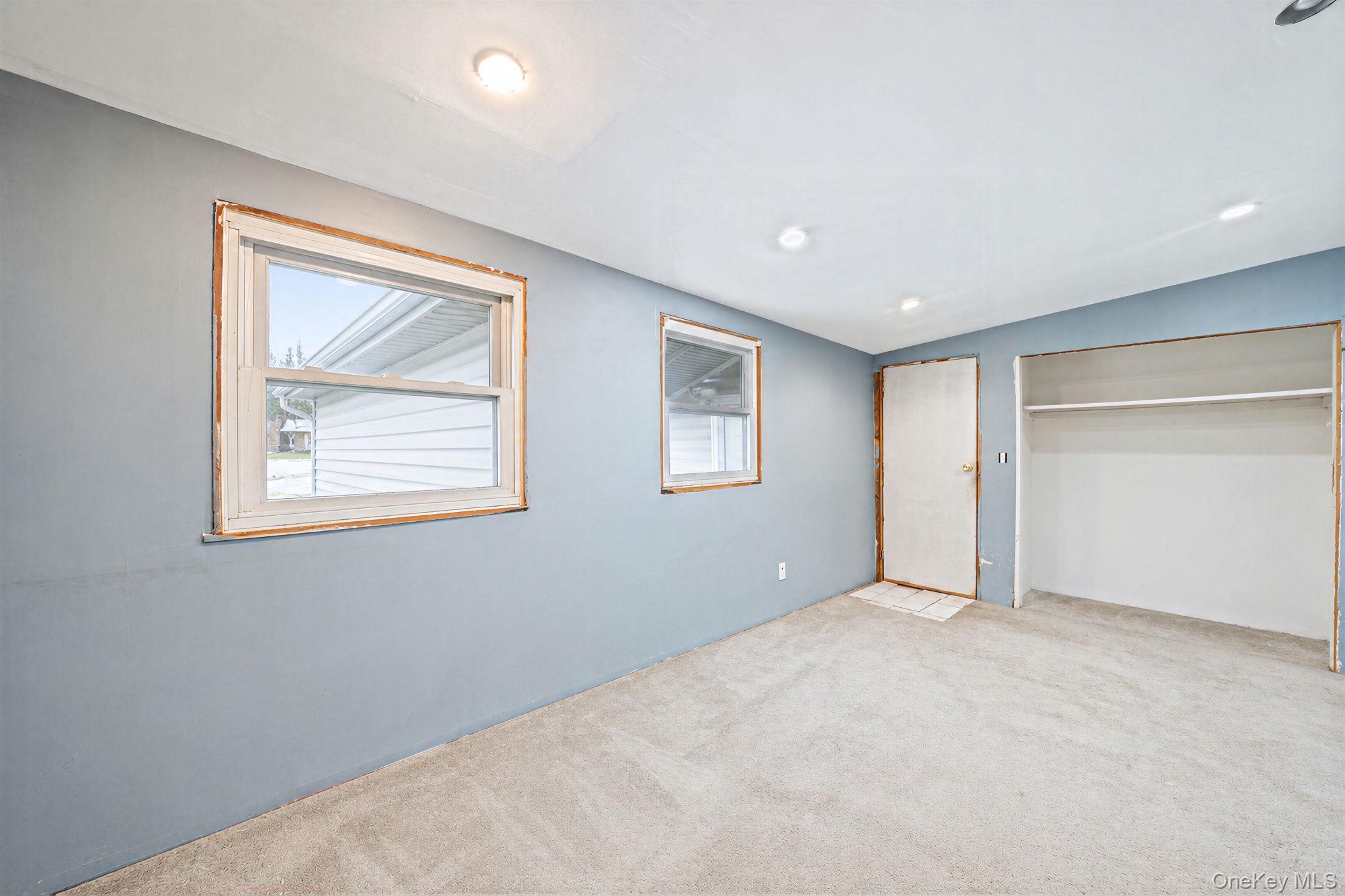 11 Hollywood Avenue — photo 11