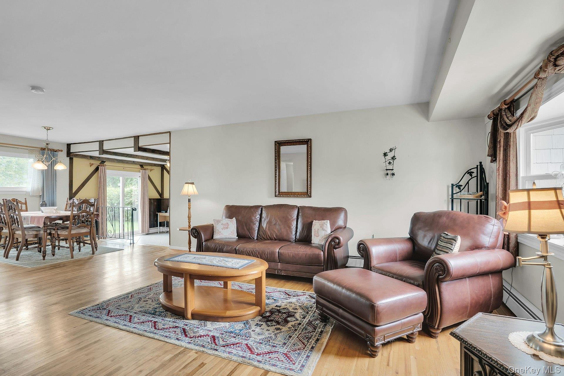 206 Alkier Street — photo 8