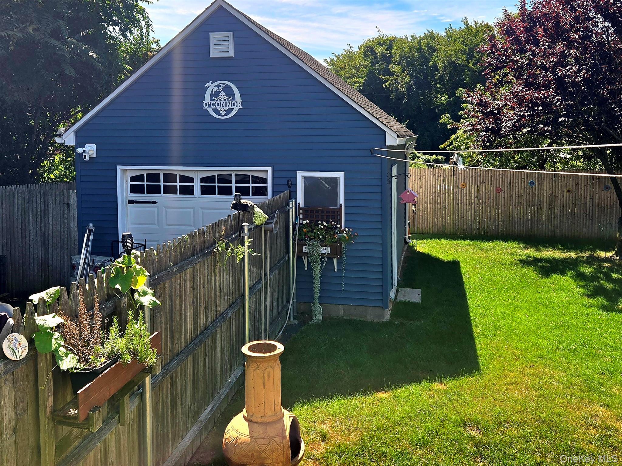 96 Trafalgar Drive — photo 31