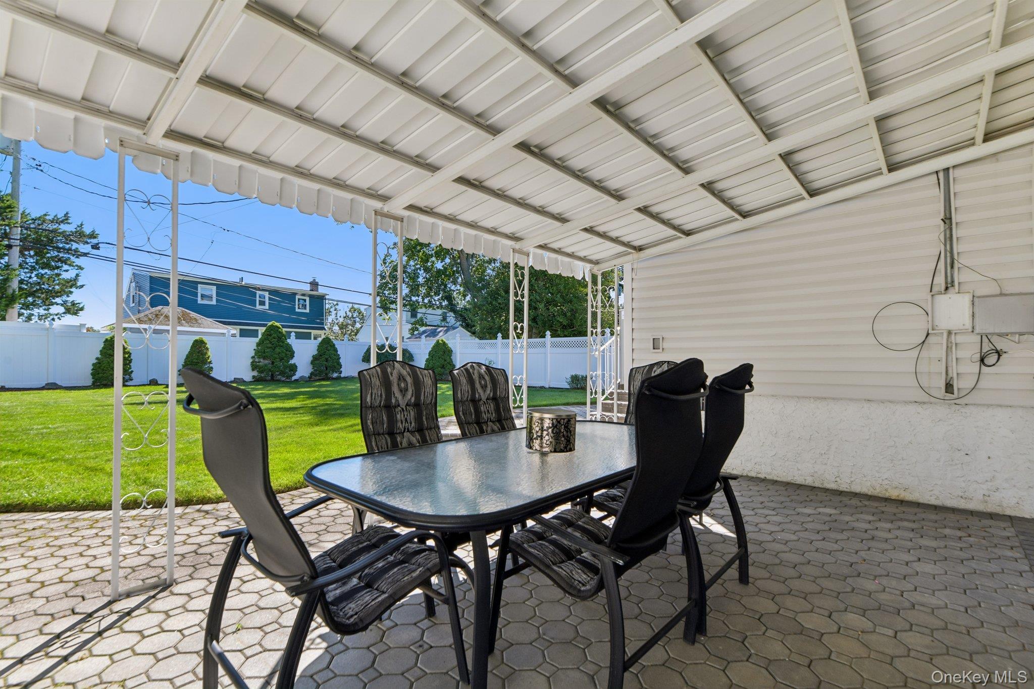 3994 Daleview Avenue — photo 37