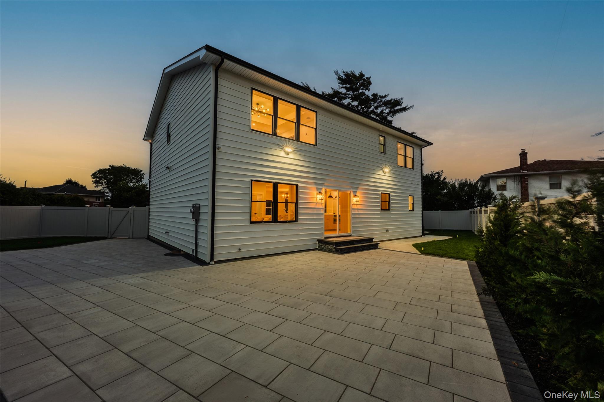 712 Bach Court — photo 42