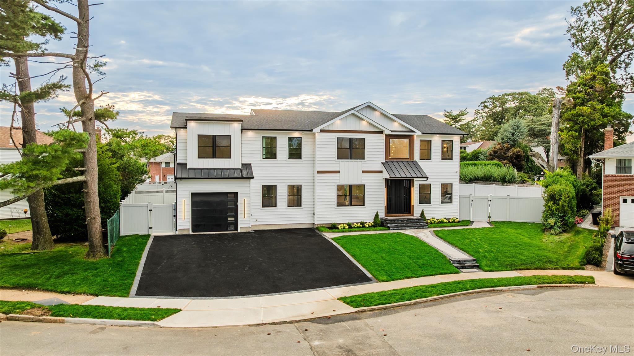 712 Bach Court — photo 43