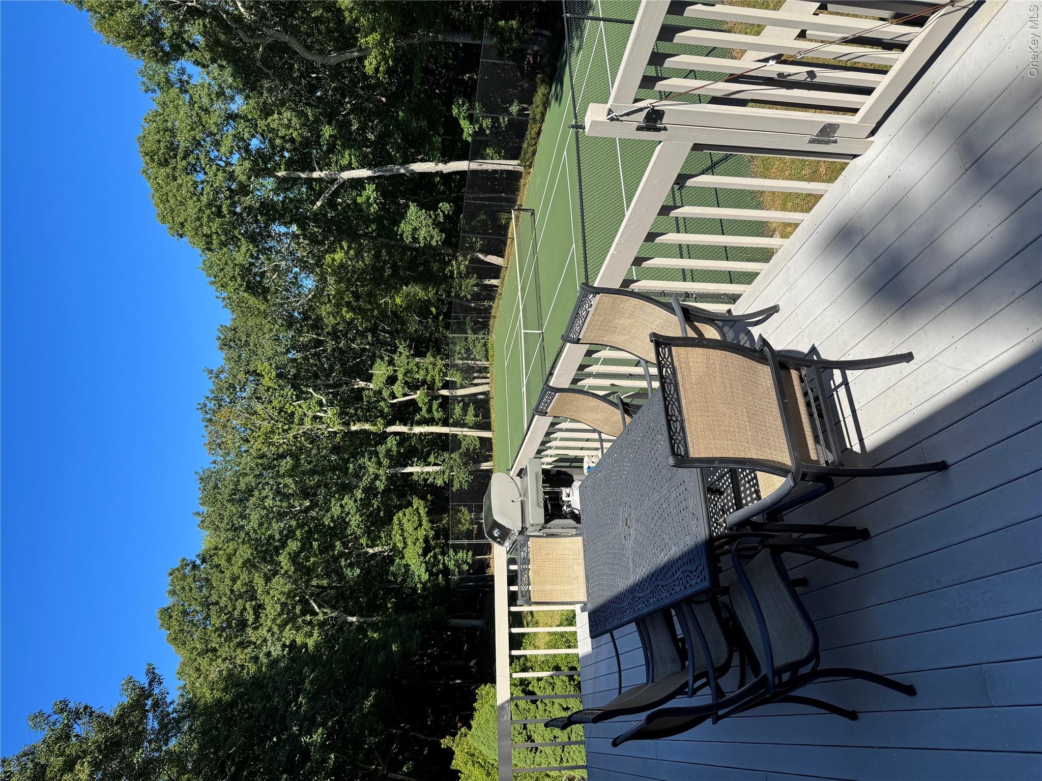 2 Little Court — photo 8