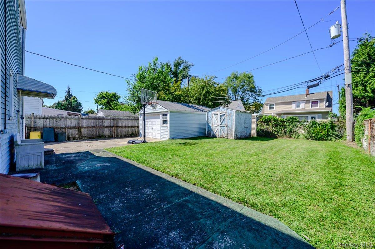 1258 Waverly Street — photo 19