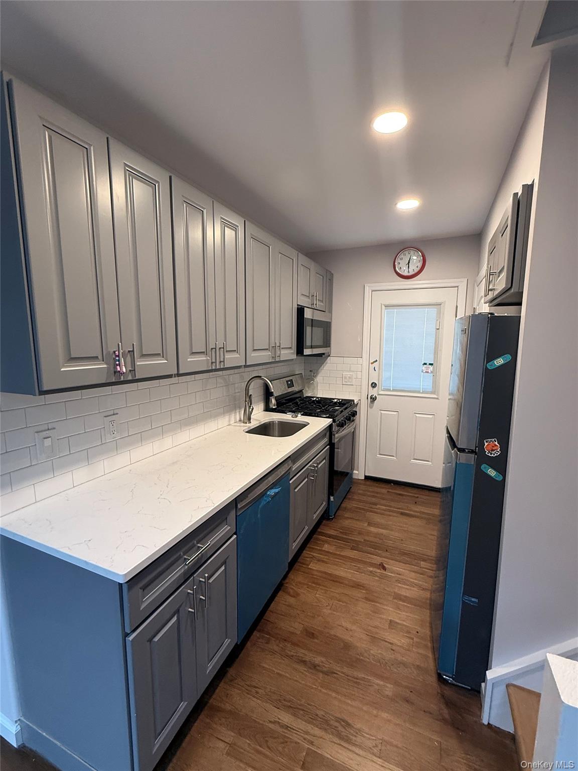 18 Grand Street — photo 4