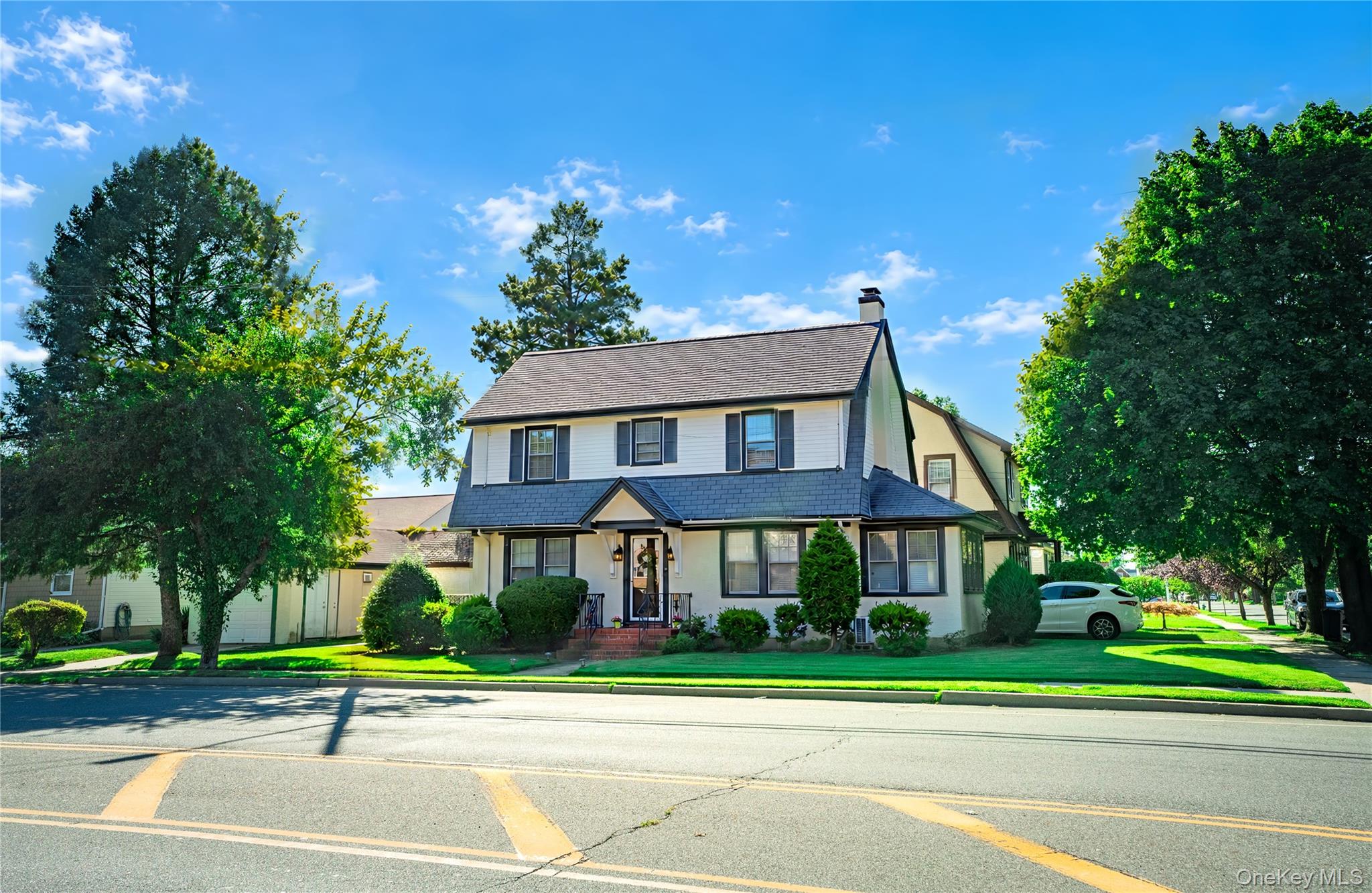 676 6th Avenue, New Hyde Park
