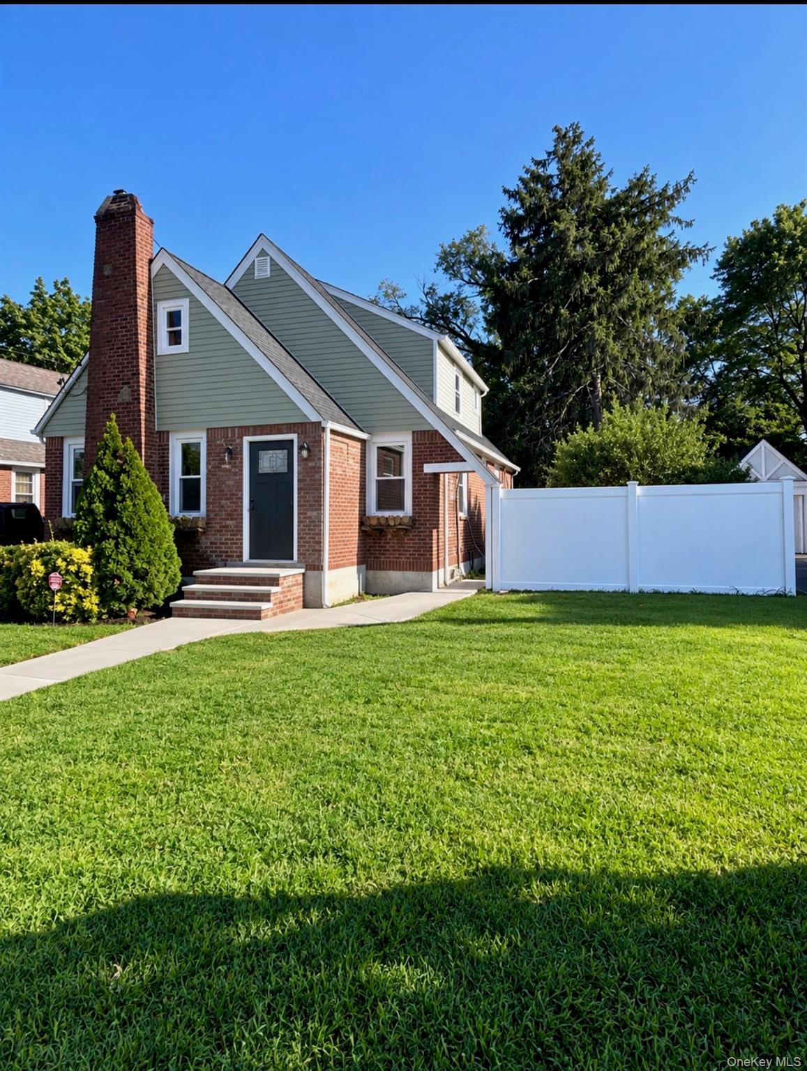 750 Wesley Street — photo 3