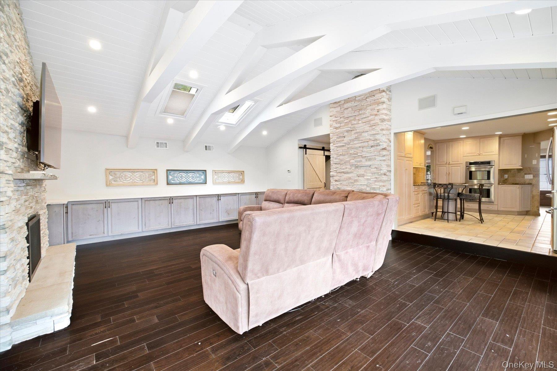 159 Murray Drive — photo 19